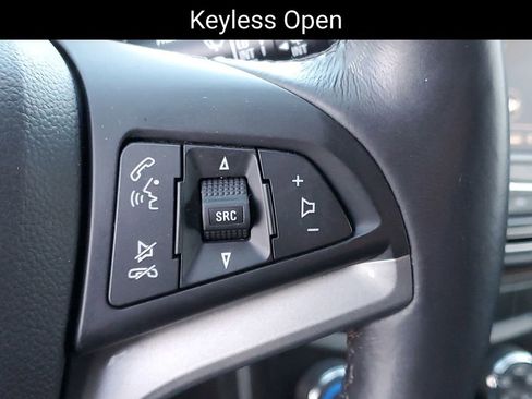 Used 2022 Chevrolet Trax LT w/ Driver Confidence Package image 16