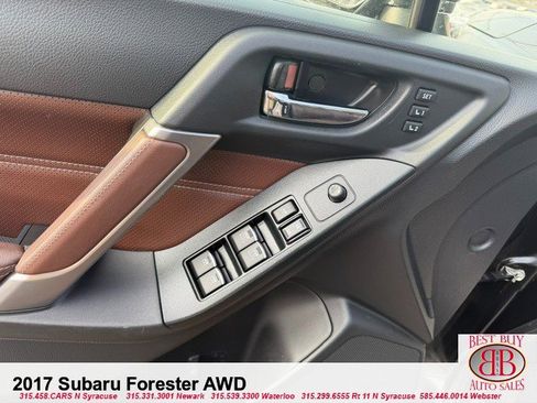 Used 2017 Subaru Forester 2.5i Touring AWD/4WD image 22