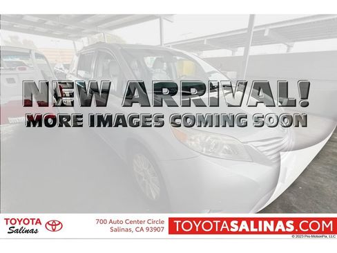 Used 2011 Toyota Sienna Limited w/ Premium Pkg FWD image 1
