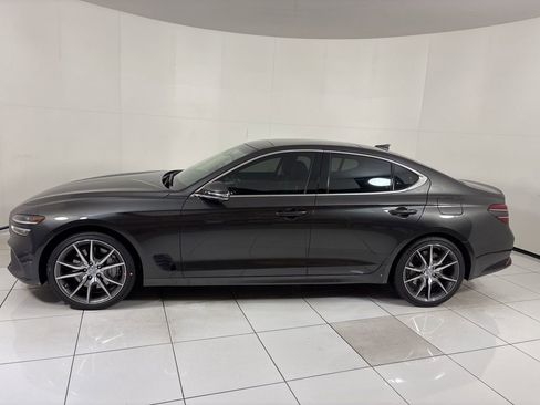 New 2026 Genesis G70 2.5T Prestige RWD image 2