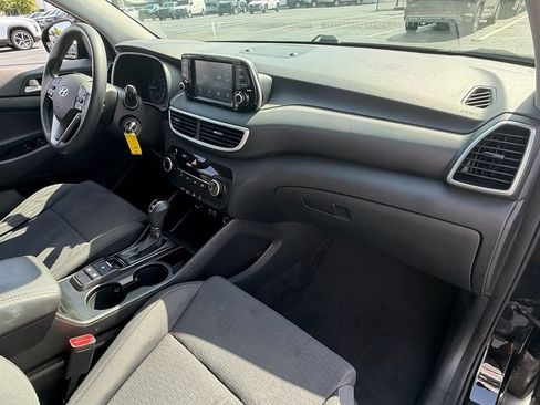 Used 2020 Hyundai Tucson SE FWD image 17