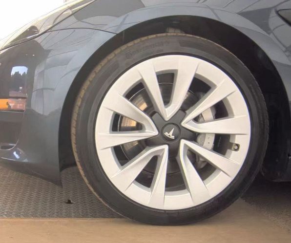 Used 2023 Tesla Model 3 Standard Range RWD image 13