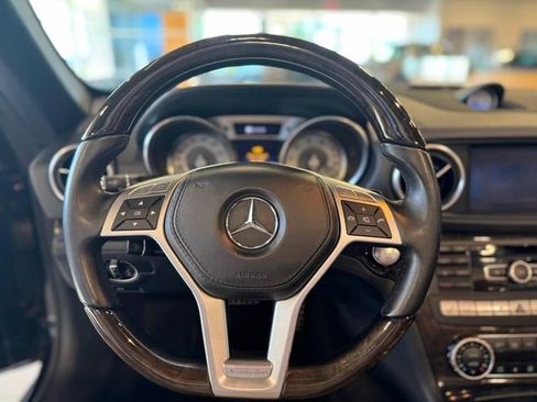 Used 2015 Mercedes-Benz SL 400 w/ Premium I Package image 25