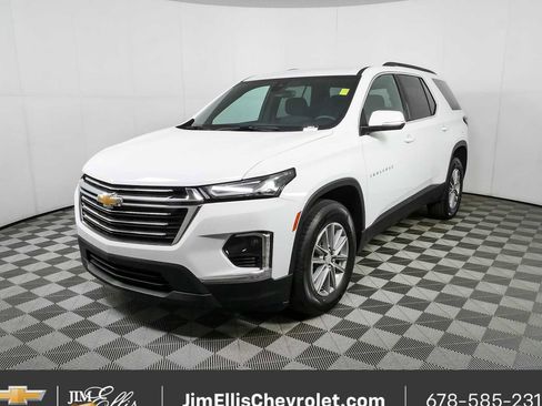 Used 2023 Chevrolet Traverse LT FWD image 25