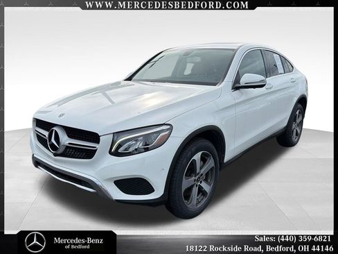 Used 2017 Mercedes-Benz GLC 300 4MATIC Coupe image 1