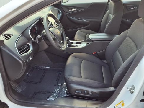 Used 2024 Chevrolet Malibu LT FWD image 21
