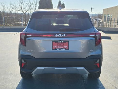 Certified 2026 Kia Seltos LX image 6