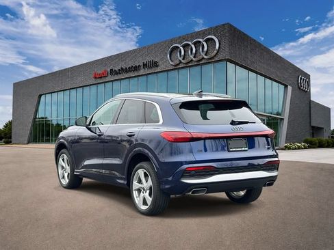 Certified 2025 Audi Q5 Premium Plus w/ Premium Plus AWD/4WD image 4