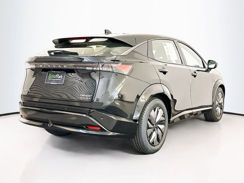 Used 2024 Nissan Ariya AWD image 9