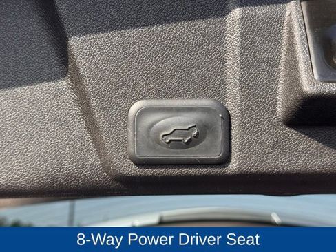 Used 2013 Chevrolet Traverse LTZ AWD/4WD image 37