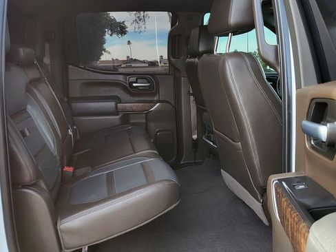 Used 2020 GMC Sierra 1500 Denali w/ Denali Ultimate Package image 17