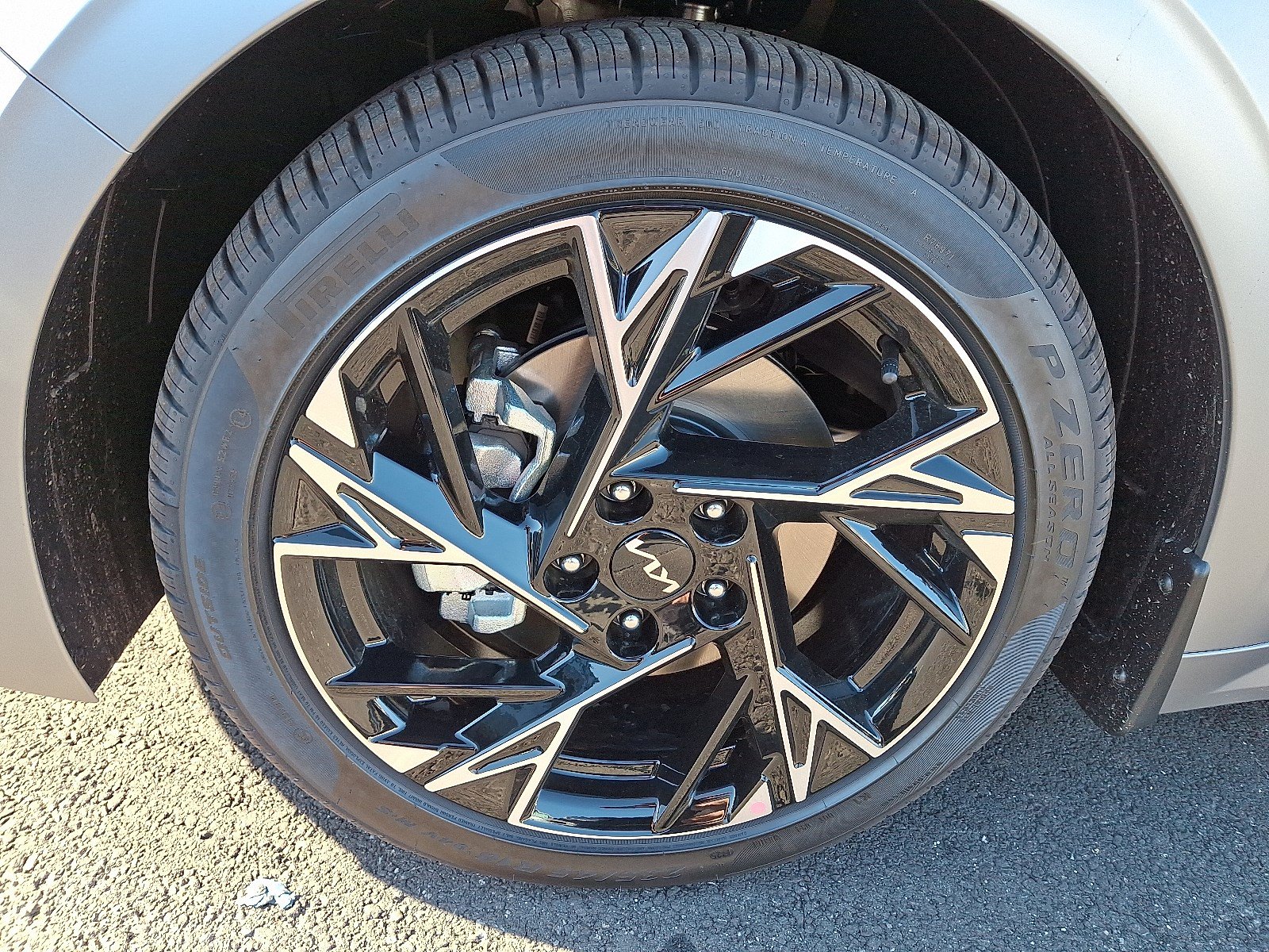 New 2026 Kia K5 GT-Line w/ GT-Line Red Interior Package FWD image 4