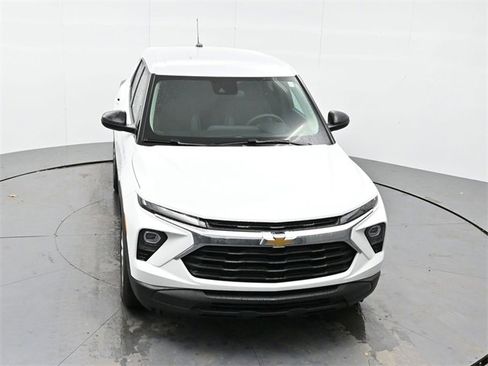 Used 2024 Chevrolet TrailBlazer LS w/ LS Convenience Package image 31
