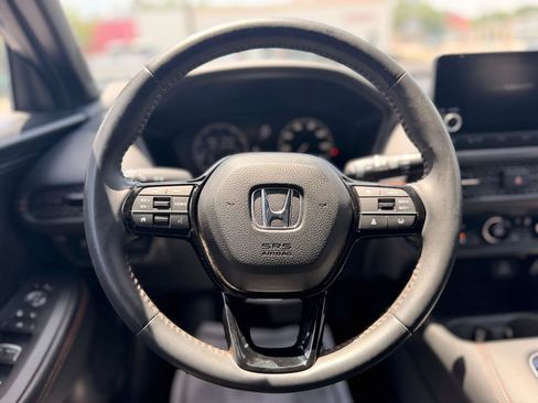 Used 2024 Honda HR-V Sport image 17
