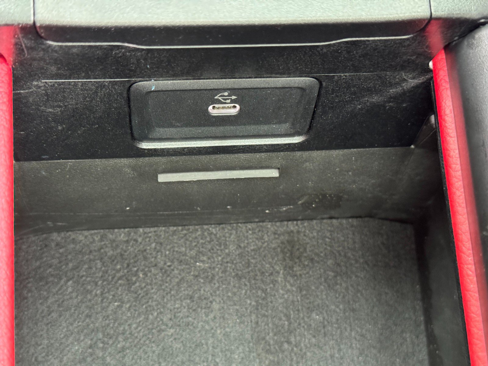 Used 2025 Mercedes-Benz C 43 AMG 4MATIC Sedan image 39