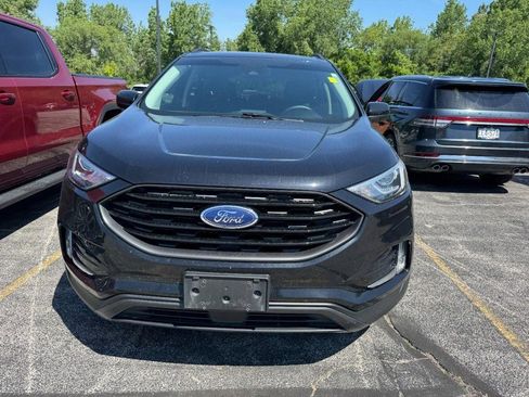 Used 2022 Ford Edge SEL w/ Sport Appearance Package AWD/4WD image 2
