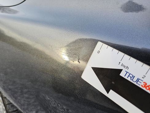 Used 2010 Toyota Camry LE image 71