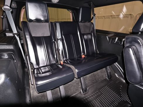 Used 2017 Lincoln Navigator L Select AWD/4WD image 20