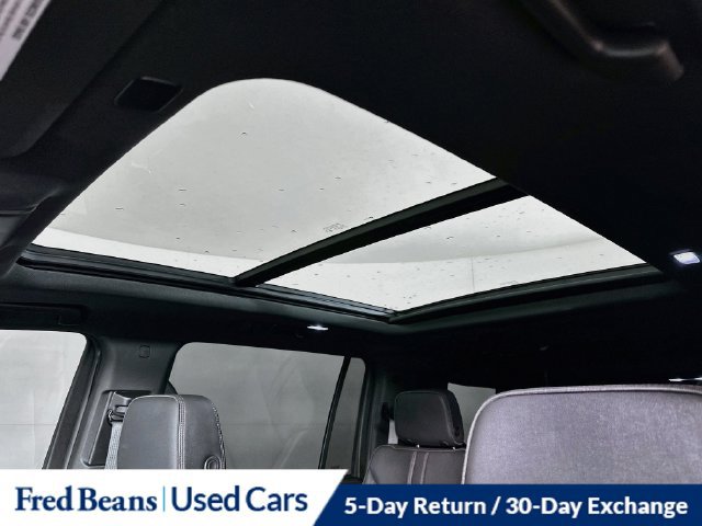 Used 2023 Chevrolet Suburban RST w/ Luxury Package AWD/4WD image 29