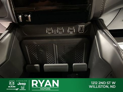 New 2026 RAM 1500 Limited AWD/4WD image 40
