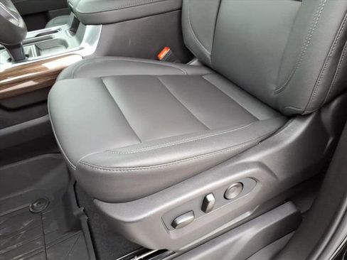 New 2026 Chevrolet Silverado 1500 LT w/ Leather Package image 17