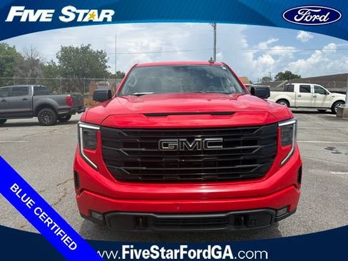 Used 2023 GMC Sierra 1500 Elevation w/ LPO, Elevation Black Package RWD image 4