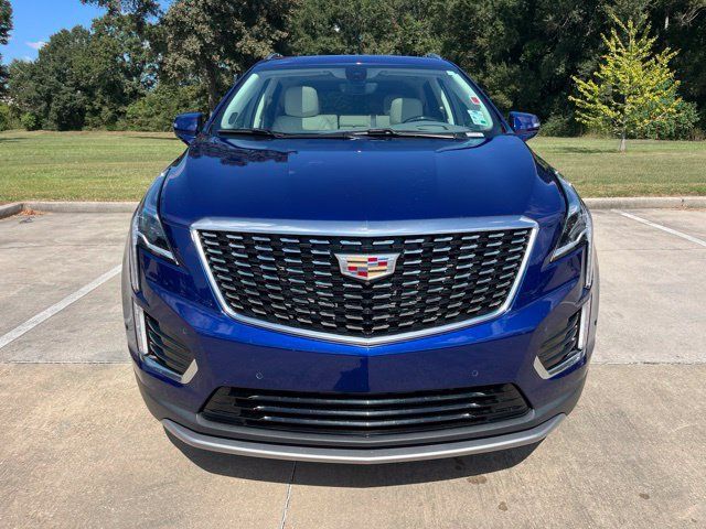 Used 2023 Cadillac XT5 Premium Luxury w/ Technology Package FWD image 11