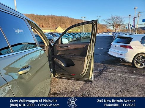 New 2026 Volkswagen Atlas SEL image 42