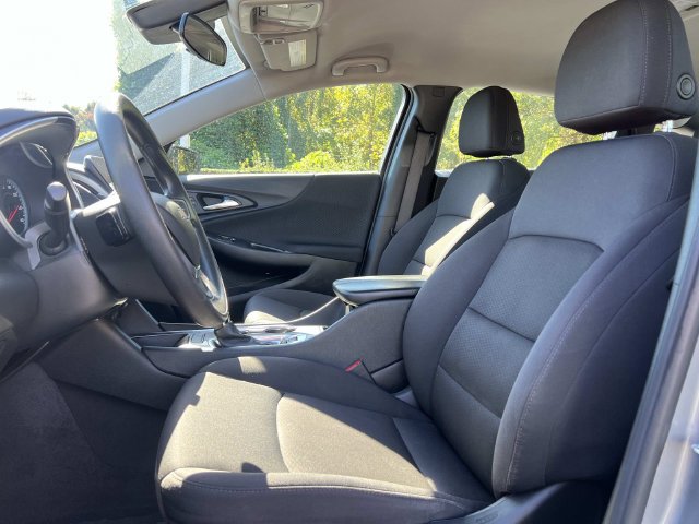 Used 2023 Chevrolet Malibu LT FWD image 7