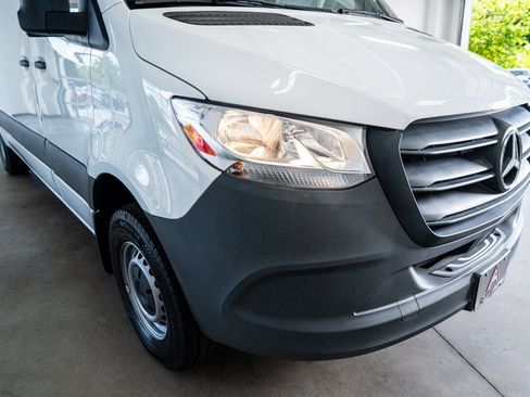 Used 2023 Mercedes-Benz Sprinter 3500 image 15