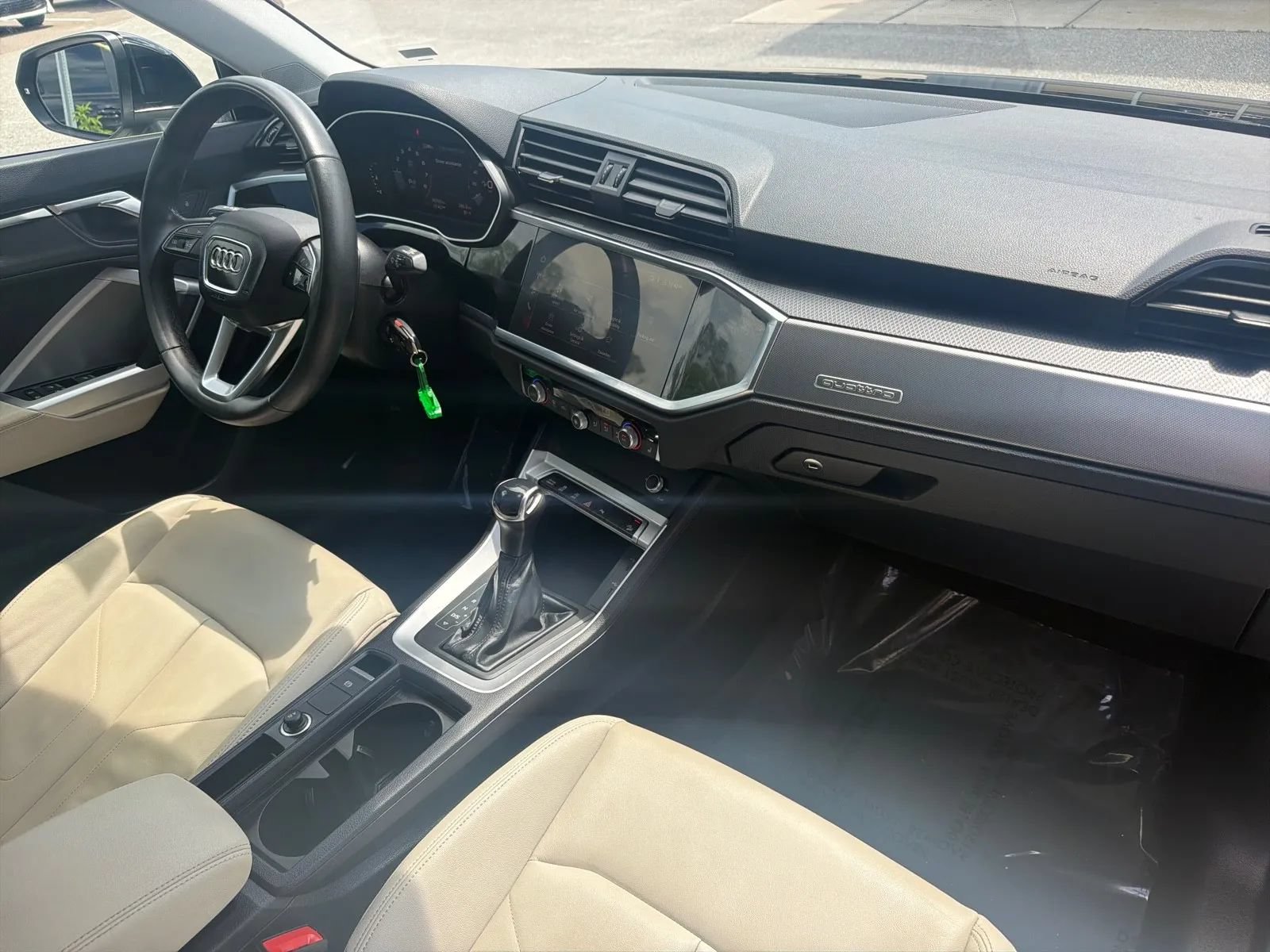Used 2025 Audi Q3 2.0T Premium AWD/4WD image 24