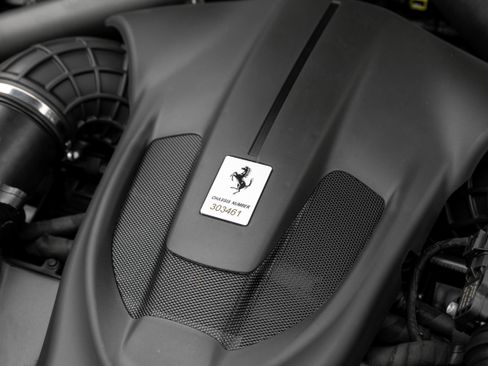 Certified 2024 Ferrari Roma image 33