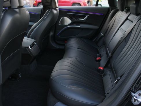 Used 2023 Mercedes-Benz EQS 450+ 4MATIC Sedan image 15