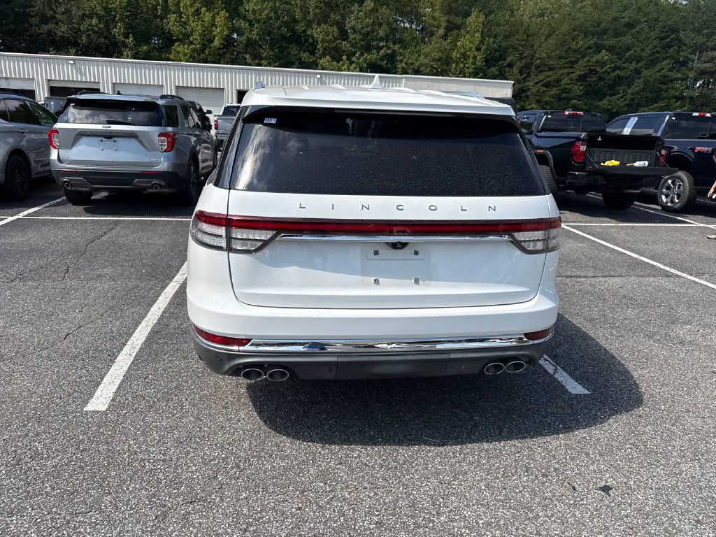 Used 2020 Lincoln Aviator Reserve w/ Equipment Group 202A AWD/4WD image 16