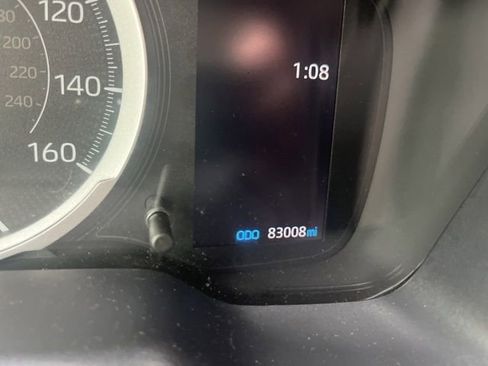 Used 2020 Toyota Corolla LE FWD image 11