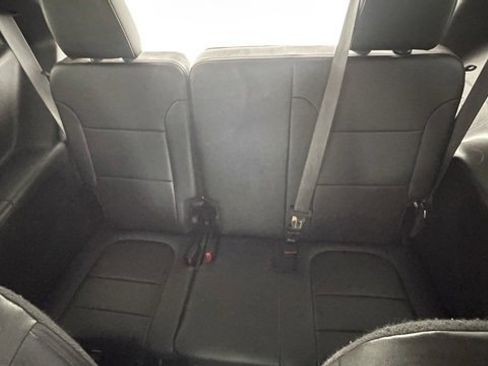 Used 2024 Chevrolet Traverse High Country image 46