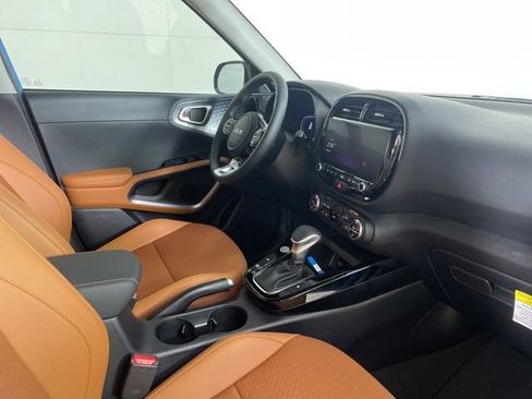 New 2025 Kia Soul EX image 16