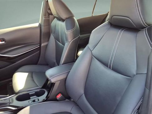Used 2024 Toyota Corolla XLE FWD image 12