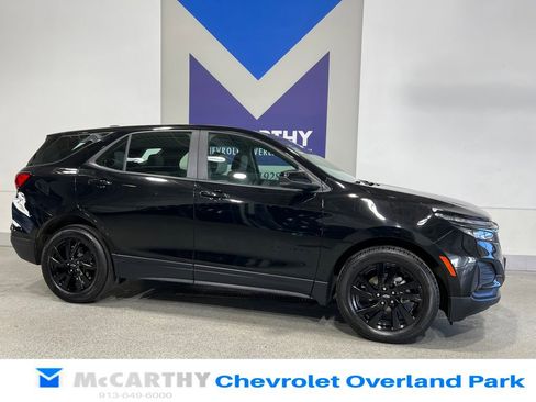 Used 2024 Chevrolet Equinox LS w/ Midnight Edition FWD image 3
