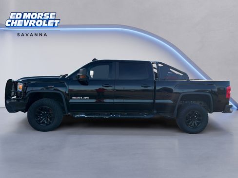 Used 2017 GMC Sierra 2500 SLT w/ All Terrain X HD Package image 2