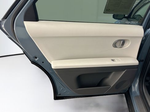 Used 2024 Hyundai Ioniq 5 SEL image 27
