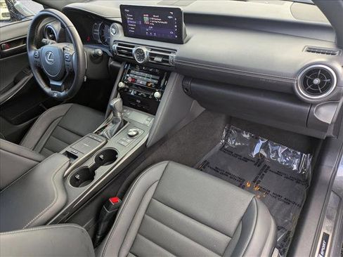 Used 2022 Lexus IS 350 F Sport image 23