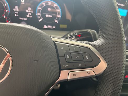 New 2026 Volkswagen Tiguan SE R-Line AWD/4WD image 19