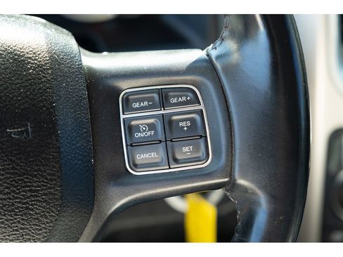 Used 2015 RAM 1500 Big Horn AWD/4WD image 19