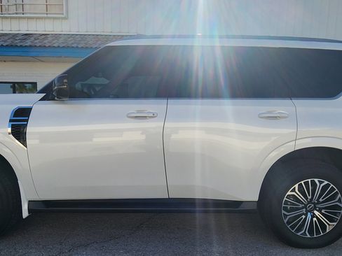 Used 2026 Nissan Armada SL w/ Captain's Chari Seat Package RWD image 8