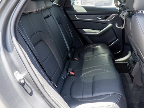 Used 2025 Jaguar F-PACE R-Dynamic S AWD/4WD image 29