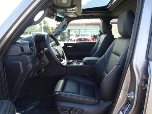 New 2026 Toyota Land Cruiser image 10