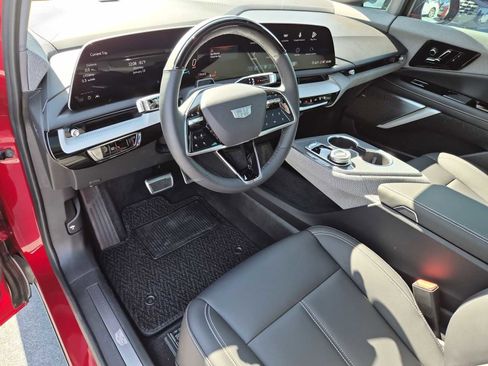 Used 2025 Cadillac Optiq Sport 1 image 2