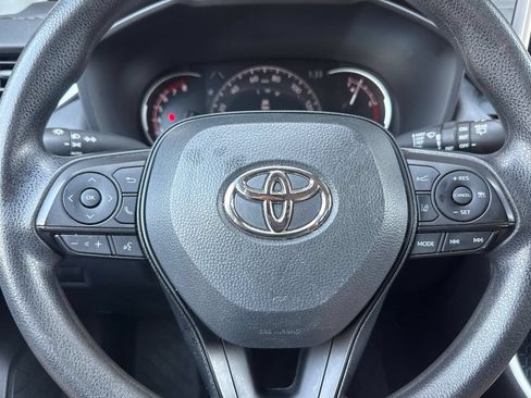 Used 2023 Toyota RAV4 XLE AWD/4WD image 34