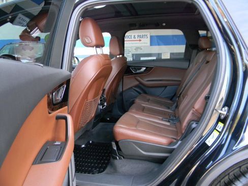 Used 2017 Audi Q7 3.0T Prestige AWD/4WD image 13